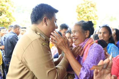 Program ‘Bunga Desa’ Dekatkan Aparat Dengan Rakyat. Sumber: samosirkab.go.id
