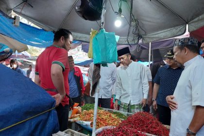 Harga Sembako Melangit, Walikota Palembang Sidak Pasar. Sumber: palembang.go.id