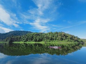 Pemandangan Danau Air Tawar di Desa Wisata Aneuk Laot. Sumber foto : Dok. Kemenparekraf.