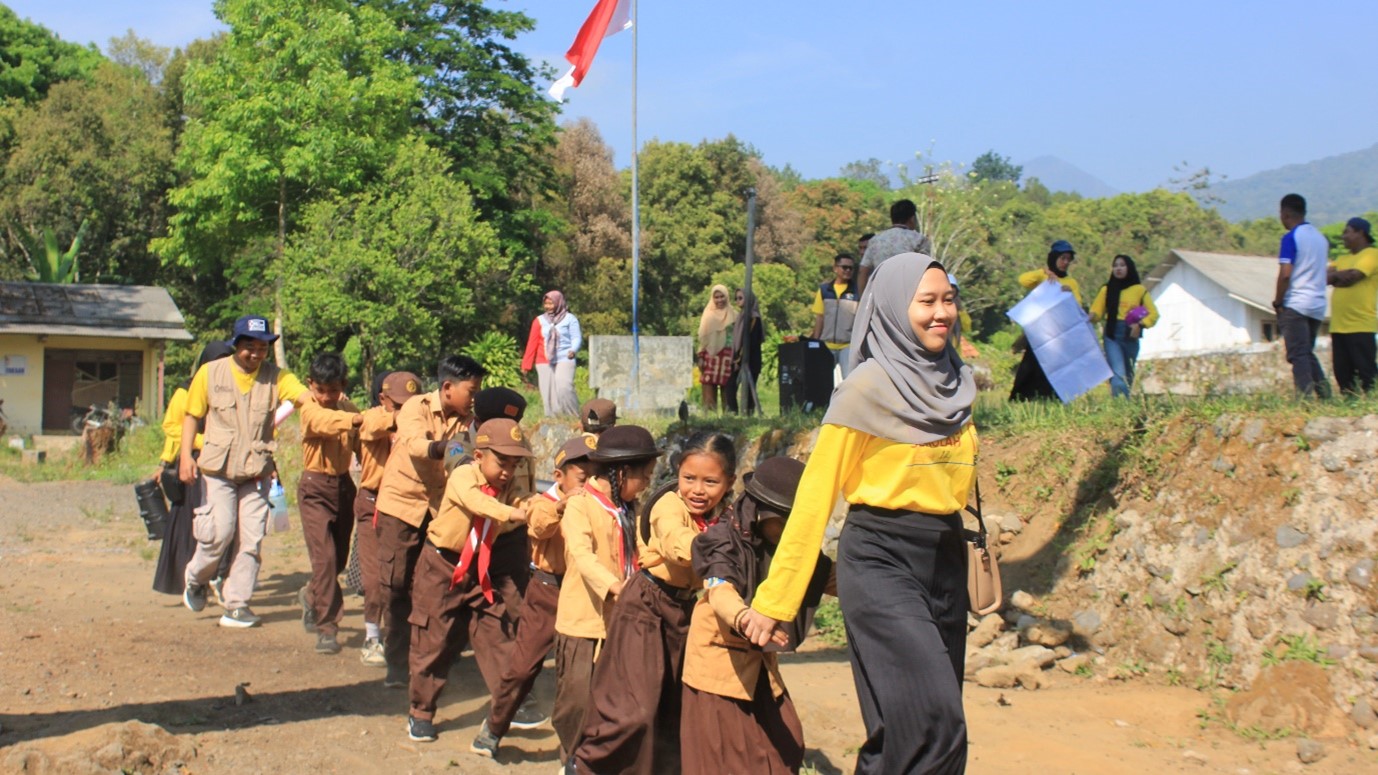 Program Inspirasi Sekolah Literasi di SD Negeri 4 Gombengsari