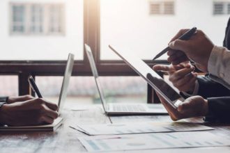 Ilustrasi Bimtek Siskeudes, Sumber Foto: Istock