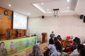PMI Landak Gencarkan Sosialisasi PHBS pada Masyarakat Desa Morobetung Sumber foto: landakkab.go.id