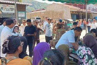 TPID Sibolga gelar pasar murah untuk cegah atasi inflasi. Sumber foto: posmetromedan.com