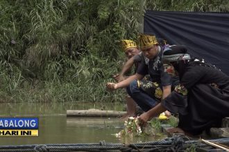 Prosesi Malabuh Tabalong. Sumber Foto: Tangkap Layar Youtube Tabalong Hari Ini