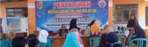 Penyaluran BLT-DD Desa Pondok Rejo. Sumber Foto : Teropongindonesianews.com