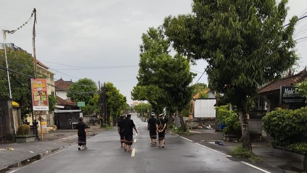 Keterangan foto : Desa Adat Celuk, Gianyari saat gelar pengamanan Nyepi Sumber foto : Istimewa