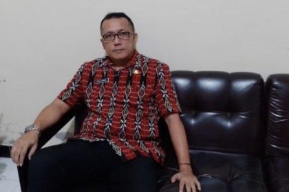 Kepala Bidang Kesehatan Hewan dan Kesehatan Masyarakat Veteriner Dinas Peternakan Provinsi NTT, Melky Angsar menyarankan Pemkab di NTT gunakan dana desa untuk pengadaan VAR. Sumber foto: Tribunflores.com