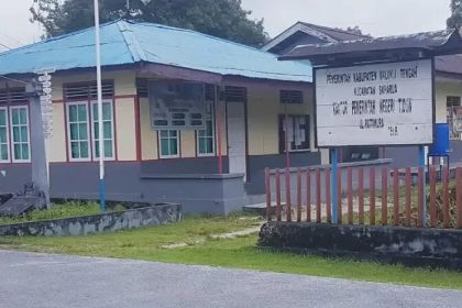 Kantor Desa Tiou Saparua, Sumber Foto: Dok. Zonainfo