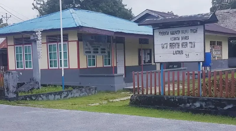 Kantor Desa Tiou Saparua, Sumber Foto: Dok. Zonainfo