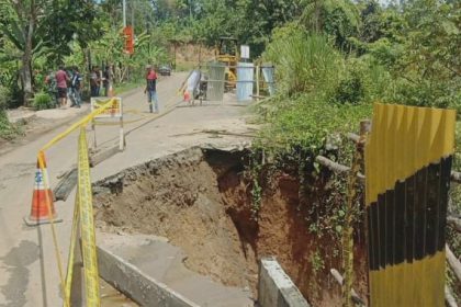 Warga Oku Selatan dihimbau untuk tetap waspada terhdap bencana banjir dan longsor. Sumber foto: palpres.disway.id