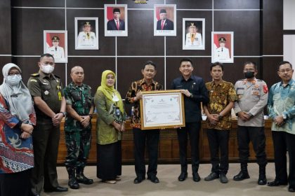Mempercepat pembangunan desa Pemkab Ogan Ilir pemerataan Desa Cantik. Sumber foto: oganilirkab.go.id