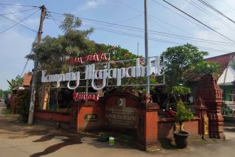 Desa Wisata Kampung Majapahit Bejijong tawarkan sensasi berwisata sambil menikmati suasana kerajaan. Sumber Foto: Dok. Pribadi