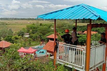 Wisata Edukasi Gumuk Watu, Wuluhan, Jember, Sumber Foto: Kolom Desa/I.Wahyu