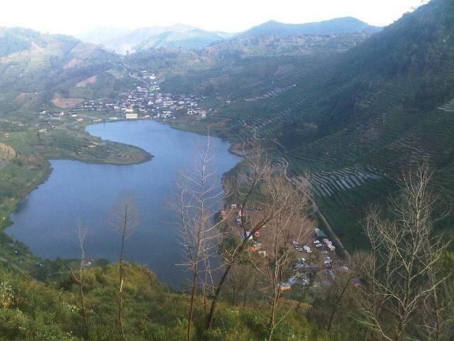 Keindahan Desa Wisata Sembungan dari terlihat dari atas bukit. Sumber foto:era.id