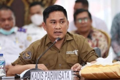 keterangan foto: foto kepala dinas pariwisata sultra, sumber foto: sumber resmi dispar sultra