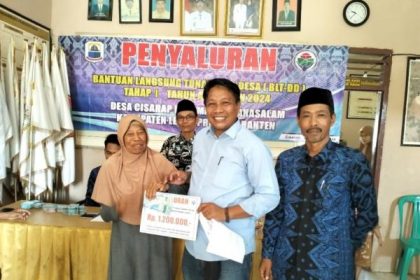 : Kepala Desa Blimbing, Danang Wahyu Eko Putra. Sumber: Wito/radarbangsa.co.id