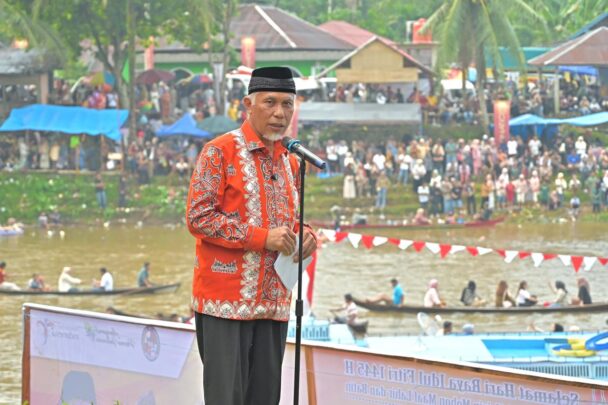 Gubernur Mahyeldi meyampaikan ada lonjakan wisatawan yang tinggi di Sumatera Barat. Sumber foto: politicnews.id