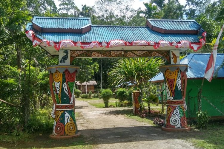 Taman Burung dan Taman Anggrek di Kabupaten Biak Numfor, Papua, Sumber Foto: Dok. Travel Kompas