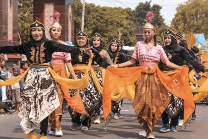 Kirab budaya di Desa Bakaran Wetan. Foto : Dok. Istimewa