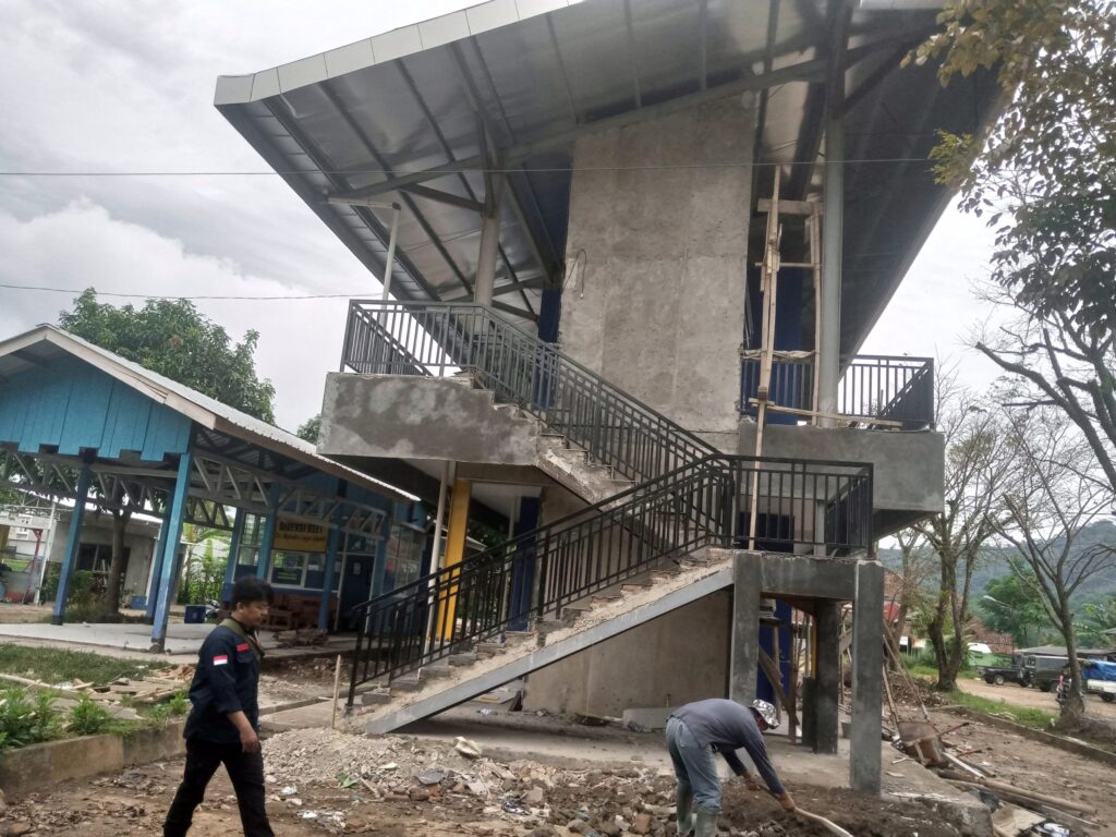 Terminal Tipe C di Ambungan Tanah Laut.