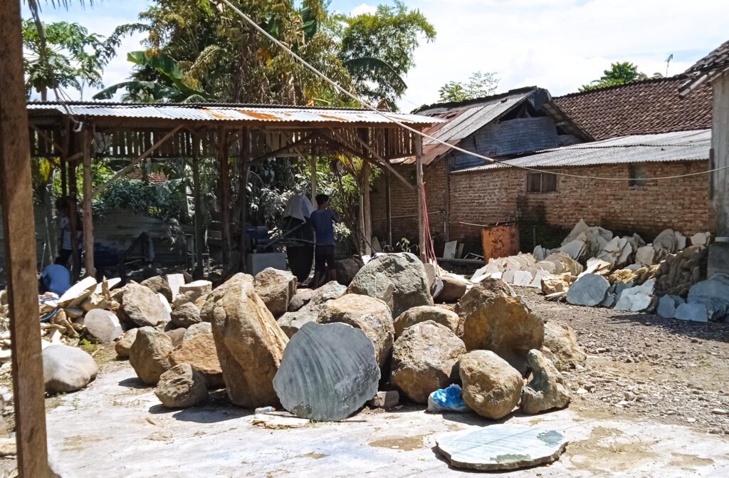 Lokasi unit usaha pengolahan batu marmer milik BUM Desa Jaya Merdeka. Sumber: Dok Kolom Desa.