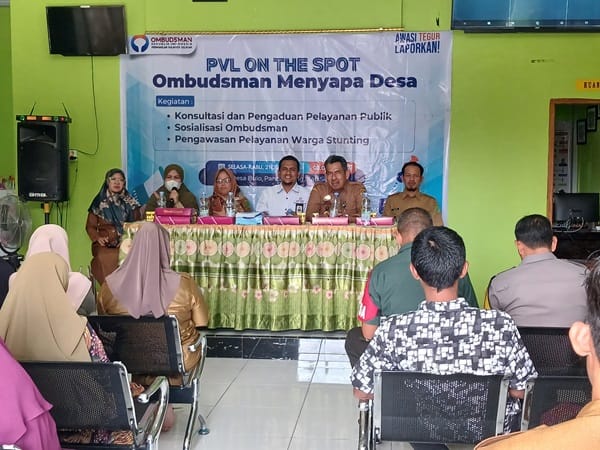 keterangan foto: Ombudsman Sulses masuk desa, sumber foto: Istimewa