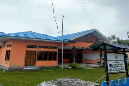 keterangan foto: kantor desa padungyo, sumber foto: Sumber resmi desa padungyo