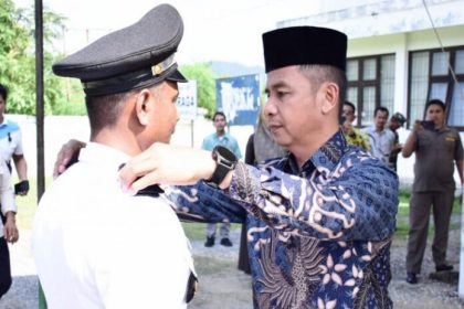 Pelantikan PJ Kades Lubuk Bigau Sumber Foto: Dok.auramedia.com