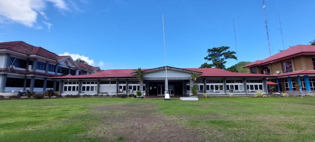 Kantor Pemerintah Kabupaten Yapen. Sumber: Dok. Kepyapenkab