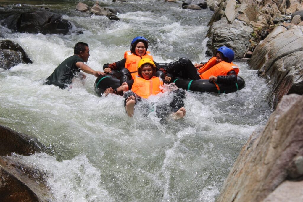 Desa Wisata Bihe, Surga bagi Pecinta River Tubing Desa Wisata Bihe, Surga bagi Pecinta River Tubing