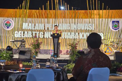 Abdul Halim memberikan sambutan dalam gelaran TTG 2024 di Lombok. Sumber: Humas Kemendesa