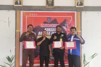 Launching Program Kursus Bahasa Inggris di Desa Pangke. Sumber: beritategas.com