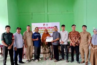 Pemdes Talang Arah Salurkan BLT-DD. Sumber: kabarbengkulu.id