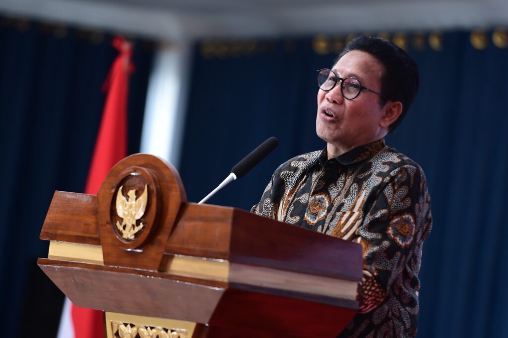 Menteri Desa, Pembangunan Daerah Tertinggal, dan Transmigrasi (Mendes PDTT) Abdul Halim Iskandar saat membuka Rapat Koordinasi Nasional (Rakornas) Percepatan Pembangunan Daerah Tertinggal 2024, di Wamena. Sumber: Dok. Kolom Desa