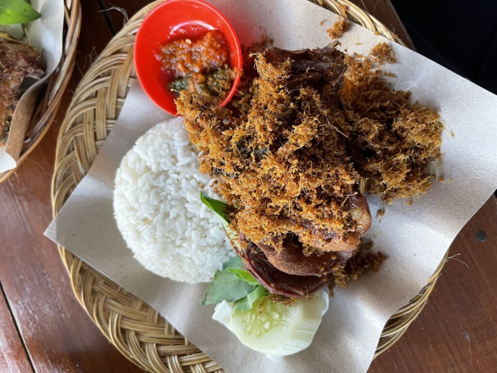 Ayam Betutu, Hidangan Penuh Makna dan Keunikan dari Pulau Bali