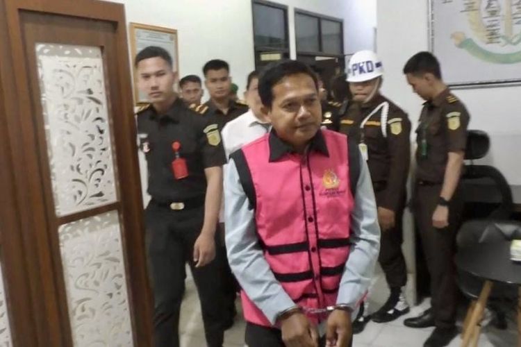 Mantan Kades Tersangka Mafia Tanah. Sumber: kompas.com