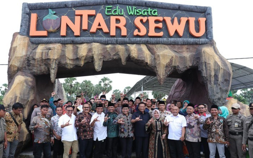 Pintu masuk Eduwisata Lontar Sewu Gresik. Sumber foto: website resmi gemari.id