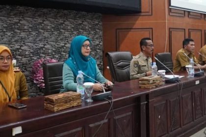 Keterangan : Rapat koordinasi antara DPMD dan Pemkab Sinjai guna memberi dukungan maksimal untuk Desa Panaikang mengikuti Lomba Desa Prestasi Regional 3. Sumber: jendelasatu.com