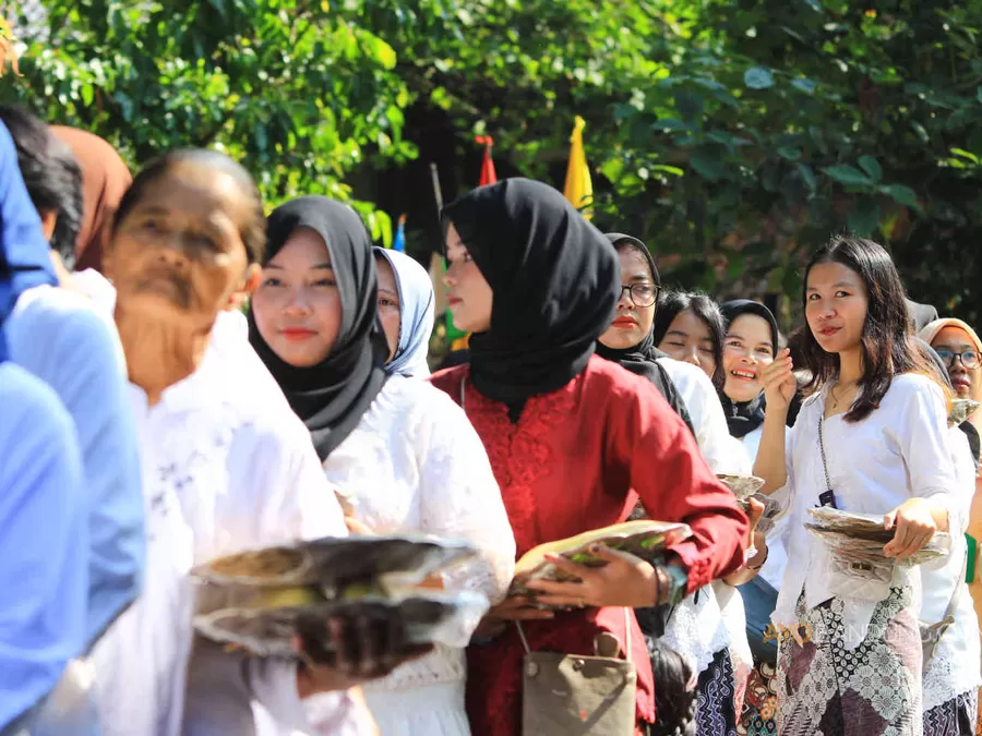 Upaya Pelestarian Lingkungan dan Tradisi Tutup Taun di Kampung Adat Cireundeu