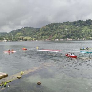 Suasana lomba Solu Kano di Desa Sigapiton. Sumber: Istimewa