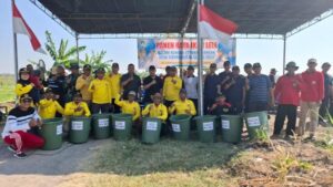 Pemdes Sidoraharjo, Kecamatan Kedamean menggelar panen raya ikan patin. Sumber : gresik.inews.id