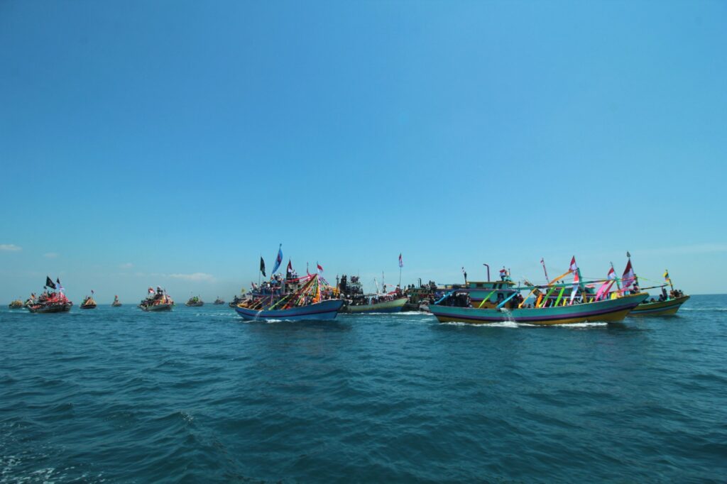 Petik Laut Probolinggo, Tradisi Syukur Nelayan yang Menyatu dengan Alam