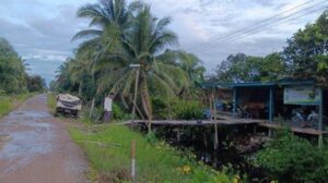 Desa Tanjung Buka SP2, Kecamatan Tanjung Palas Tengah, Bulungan. Warga Desa Tanjung Buka SP2 dibuat kaget, gempa bumi kekuatan 5.6 magnitudo hantam Tenggara Berau.