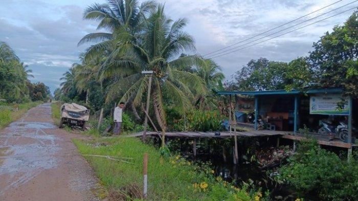 Desa Tanjung Buka SP2, Kecamatan Tanjung Palas Tengah, Bulungan. Warga Desa Tanjung Buka SP2 dibuat kaget, gempa bumi kekuatan 5.6 magnitudo hantam Tenggara Berau.