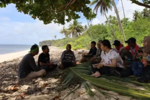 Kegiatan diskusi yang dilakukan oleh Pokdarwis se-Kabupaten Wakatobi. Sumber: sultra.antaranews.com.