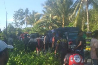 Kondisi Pemblokiran Jalan Piru-Luhu. Sumber : kabartimurnews.com