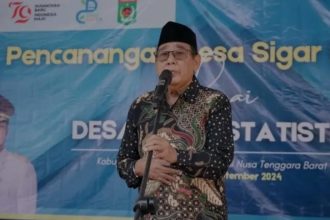 Bupati Lombok Utara Djohan Sjamsu di Lombok Utara saat membuka acara pencanangan desa singgar penjalin menjadi desa cantic 2024. Sumber Foto : AntaraNTB