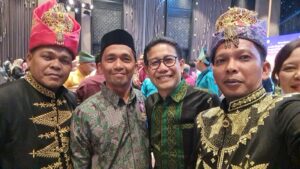 Kadis PMG Aceh Besar Carbaini, saat menghadiri malam Apresiasi Pemenang Lomba Desa Wisata Nusantara Tahun 2024 di Nusa Dua Bali. Sumber: ajnn.net.com