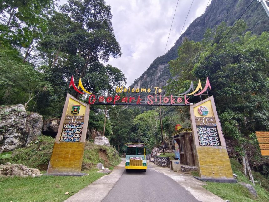 Desa Wisata Silokek: Suguhkan Keindahan Alam dan Budaya Minangkabau
