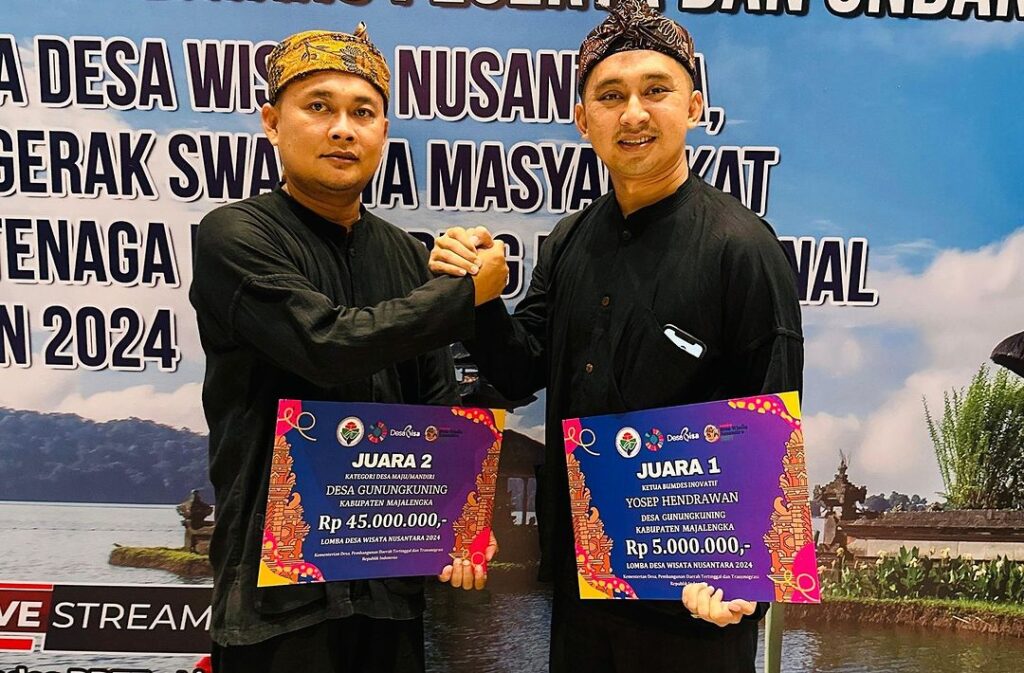 Desa Gunung Kuning Menrima Penghargaan Lomba Desa Wisata Nusantara 2024. Sumber: Instagram_bumdes karyamekar.